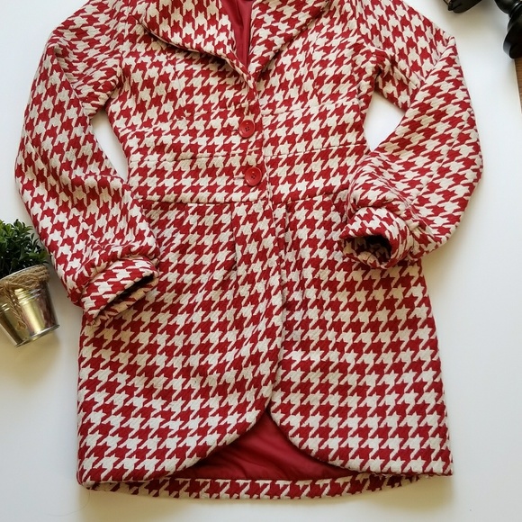 ***SOLD***Red & White Tailored Houndstooth Peacoat - Picture 3 of 8